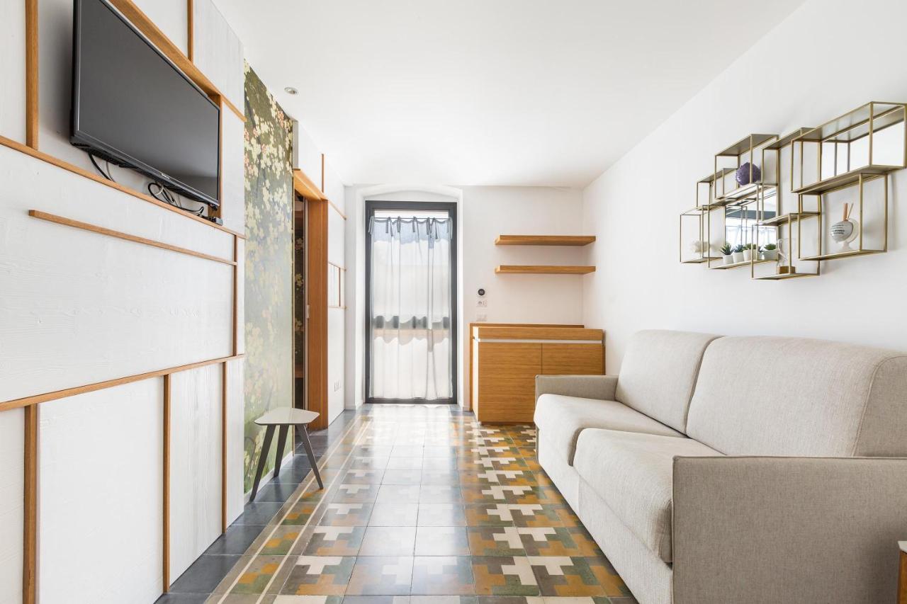 B&B Palazzo Flora Collepasso Exterior photo